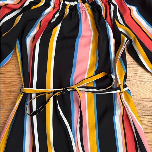 Chic Striped Off-Shoulder Mini Dress - Picture 3 of 6